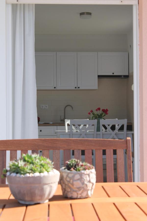 Bella Vista Apartment Komarna Exterior photo